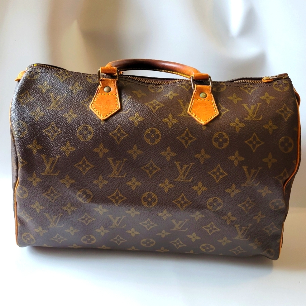 Auth Louis Vuitton Speedy 35